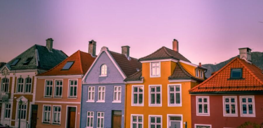 Bergen: Private Guided City Sightseeing Tour - Itinerary and Stops: What You Can Expect