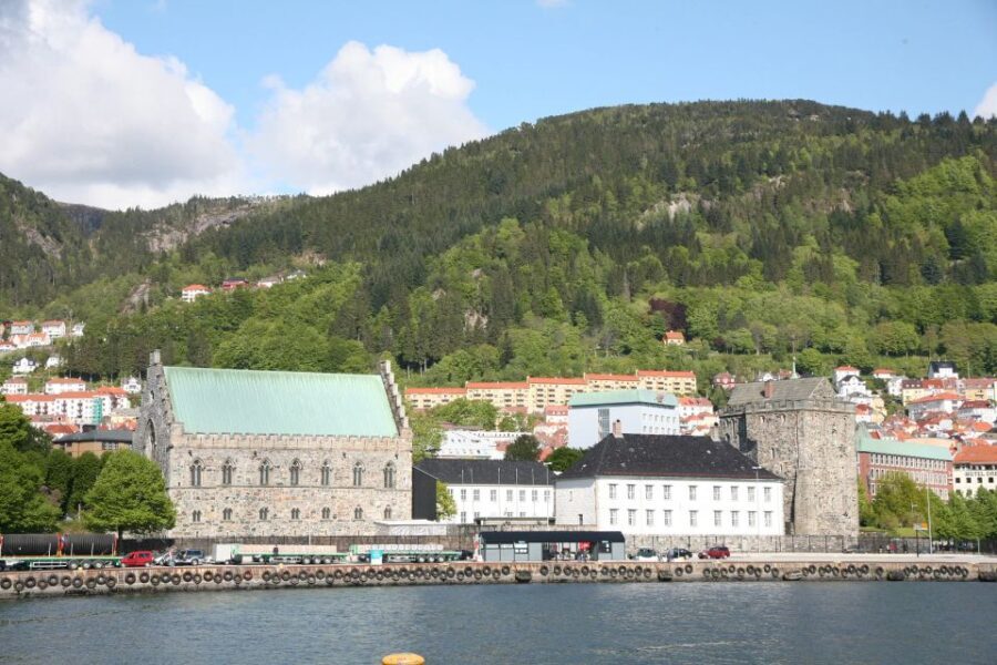 Bergen: Sightseeing Cruise of Bergen's Historic Landmarks - Who Should Consider This Tour?