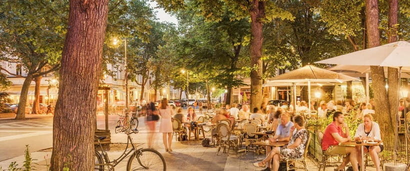 Berlin 10H Private Customized Day Tour with Driver - Breaking Down the Day