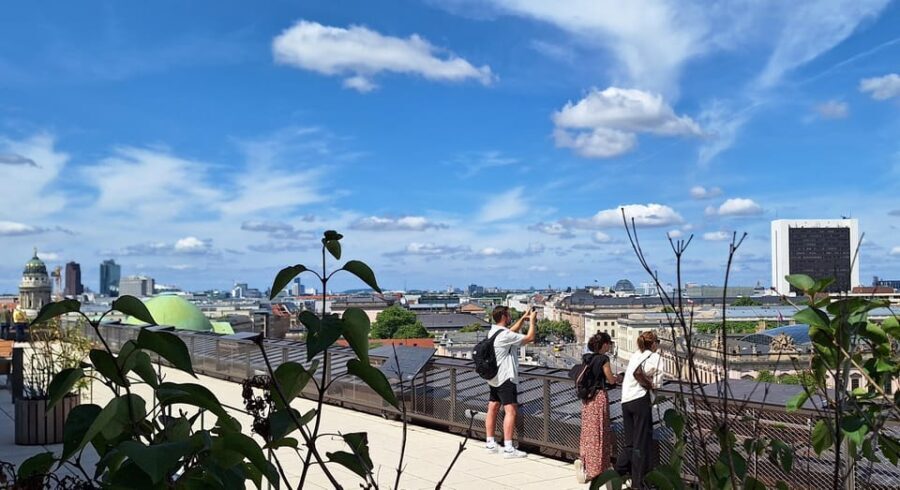 Berlin: City Highlights Express & Panorama Roof Terrace - The Guide and the Experience