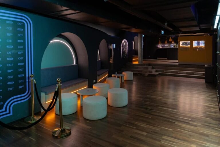 Berlin: EXIT Escape Room Games & Virtual Reality Adventures! - The Downsides and Considerations