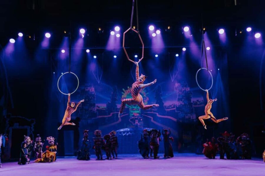 Berlin: Frida & Frida Young Show at Friedrichstadt-Palast - The Performance and Its Highlights