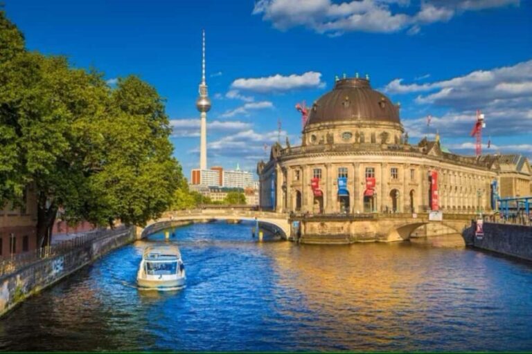 Berlin: Historic Guided Walking Tour with Museum Island Pass - What Makes This Tour Stand Out