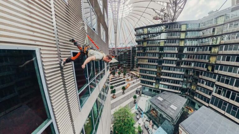 Berlin: House Running at "Das Center" Berlin 40m vertical! - The Details That Matter