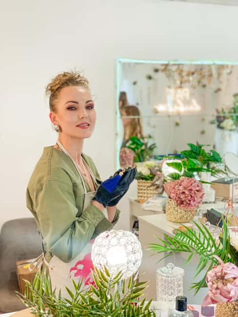 Berlin: Lipstick-Making Workshop with Prosecco - Who Would Enjoy This Experience?