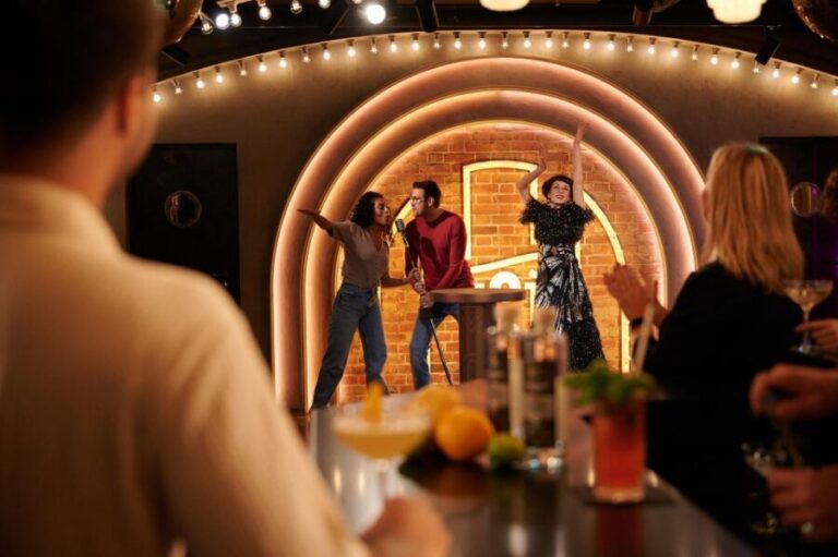 Berlin: Madame Tussauds Museum & Berlin Dungeon Combo Ticket - Who Should Consider This Experience?