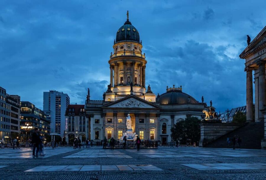 Berlin private guided walking tour of city - The Practicalities: What to Expect and How to Make It Work for You