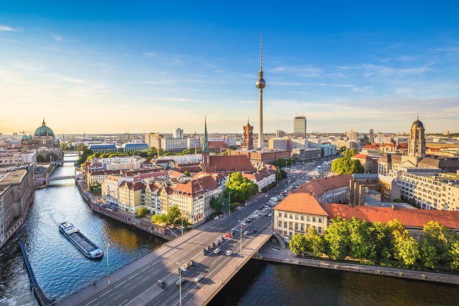 Berlin Shopping & History Shore Excursion from Warnemünde and Rostock Port - Who Will Love This Tour?