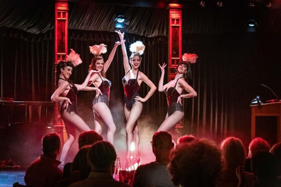 Berlin: Showgirls of Burlesque Show - What Is the Show Actually Like?