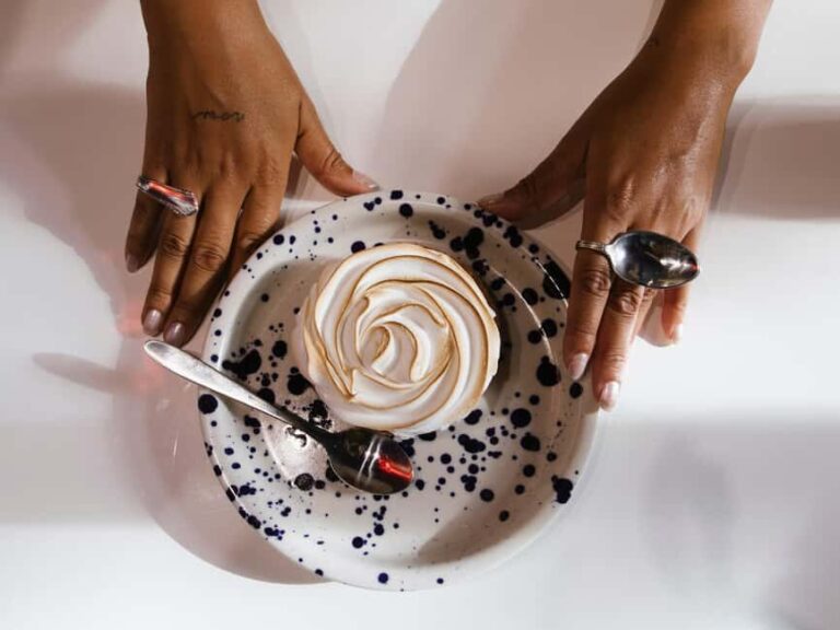 Berlin: Silver Spoon Ring Workshop in Creative Studio - The Value of This Workshop