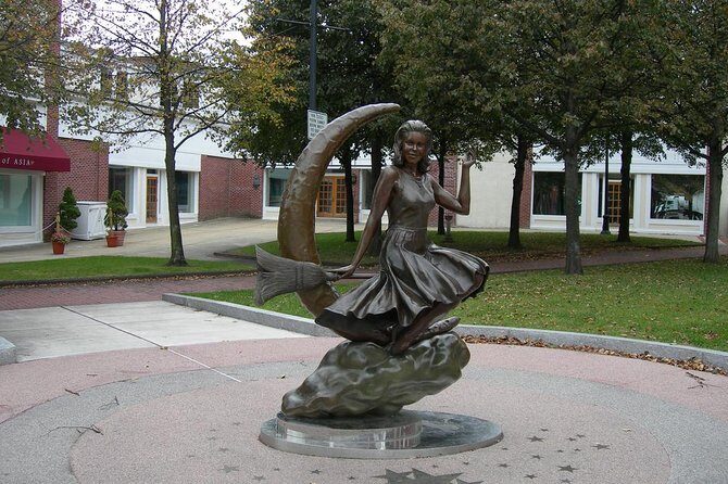 Best Hocus Pocus Movies & More Tour - What We Like and Don’t Like