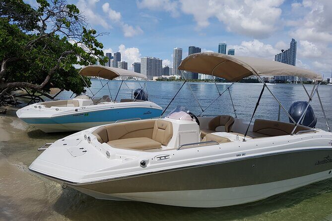 Best Miami self-driving boat rental! - The Sum Up
