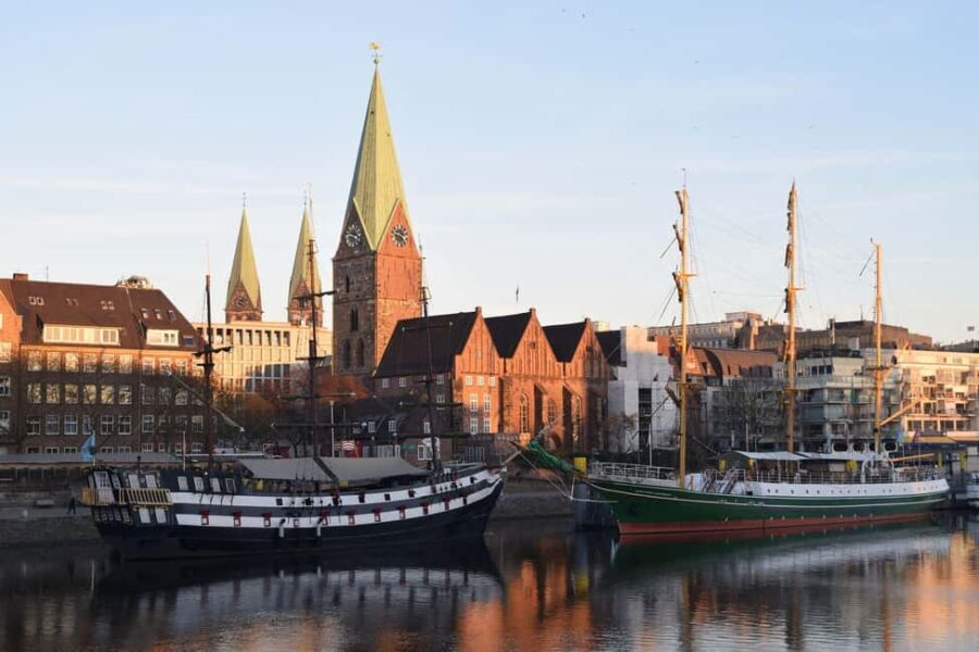 Best of Bremen Private Walk Tour with a Professional Guide - The Landmarks and Neighborhoods