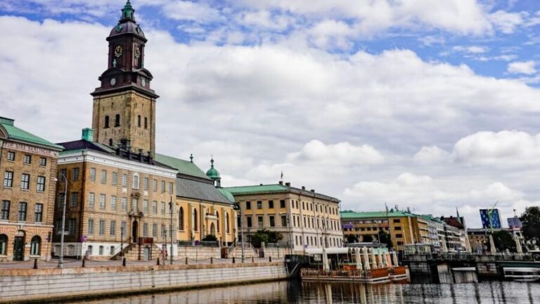 Best of Gothenburg: Private Walking Tour with a Local - The Itinerary: What You Can Expect