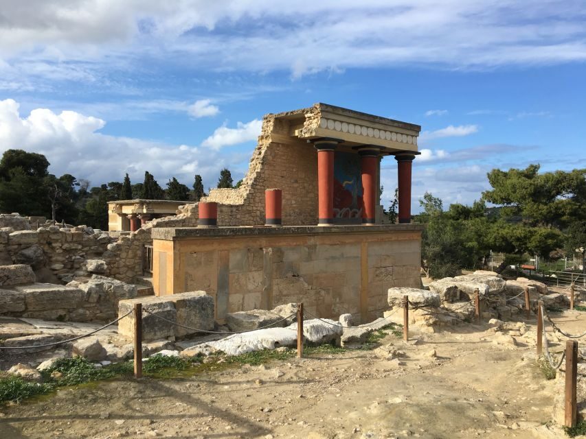 Best of Heraklion : Knossos - Arch.Museum - City tour - Who Would Enjoy This Tour?