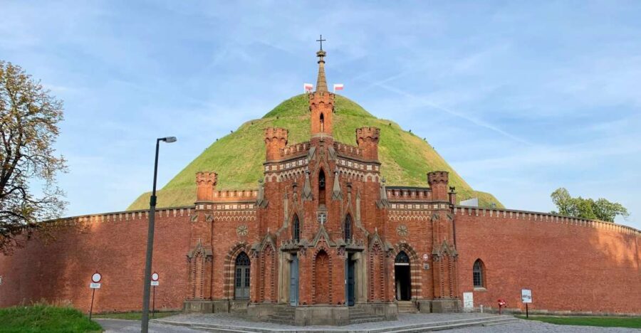 Best of Krakow 1-Day Private Guided Tour with Transport - Exploring the Itinerary in Detail