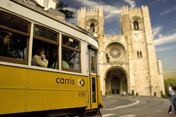 Best of Lisbon By Tuk Tuk - What It Feels Like to Be on the Tour