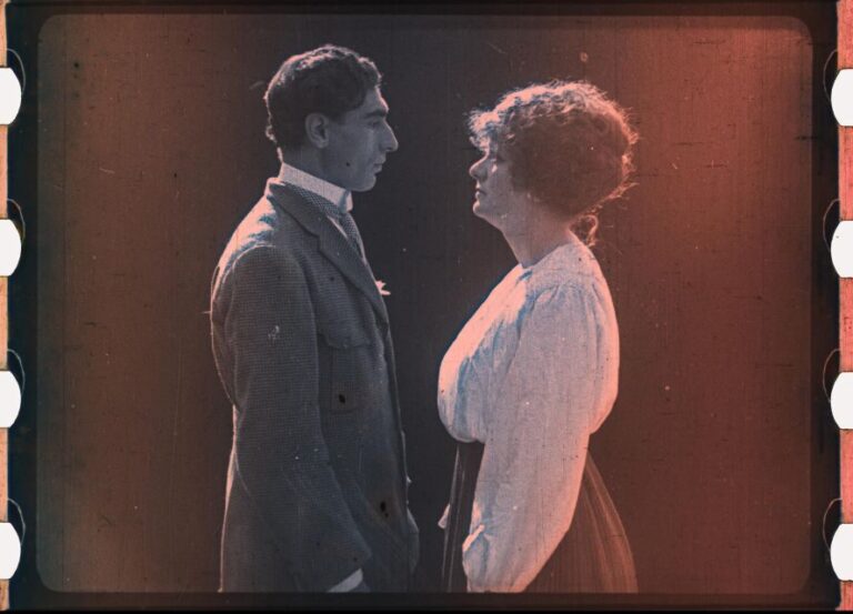 Between history and cinema: Silent films in Ortigia - Watching a Restored Silent Film