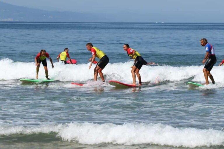 Biarritz: Surf lessons on the Côte des Basques beach - What to Expect from the Surf Lesson