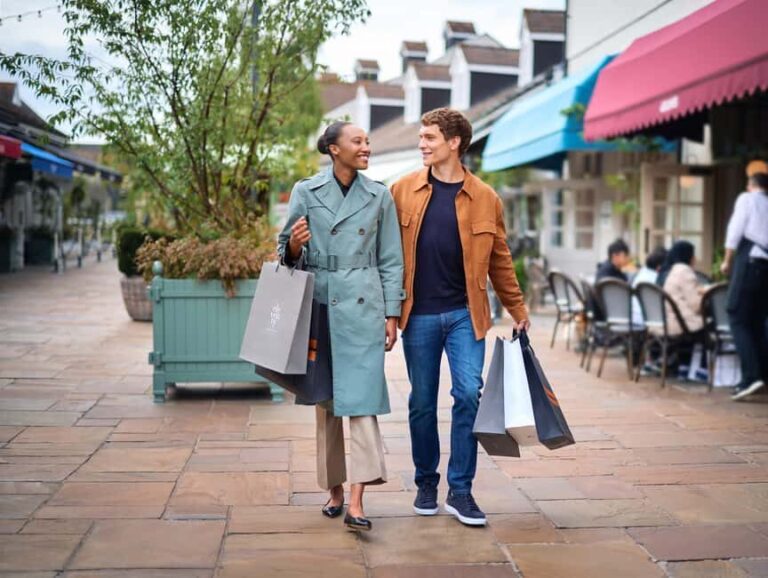 Bicester Village Shopping Trip from London with VIP Discount - The Itinerary in Detail