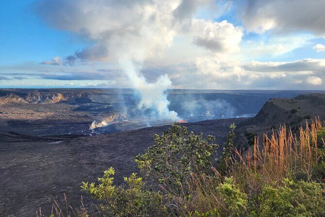 Big Island Full Circle with Volcanoes and Akaka Falls Tour - Starting Point: Kona Coffee Living History Farm