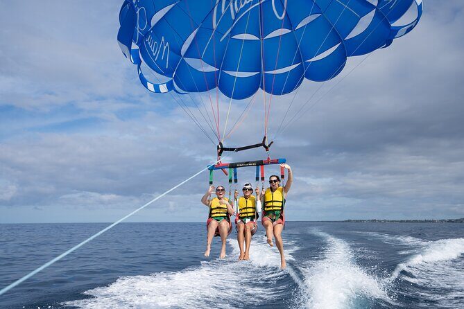 Big Island Parasailing Experience - The Experience in Detail: From Boarding to Landing