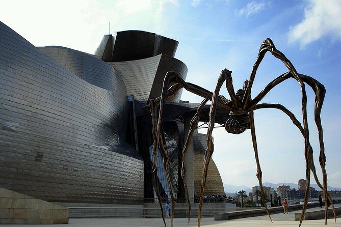 Bilbao and Guggenheim Museum Private tour - The Guide and Transportation: Making It Easy