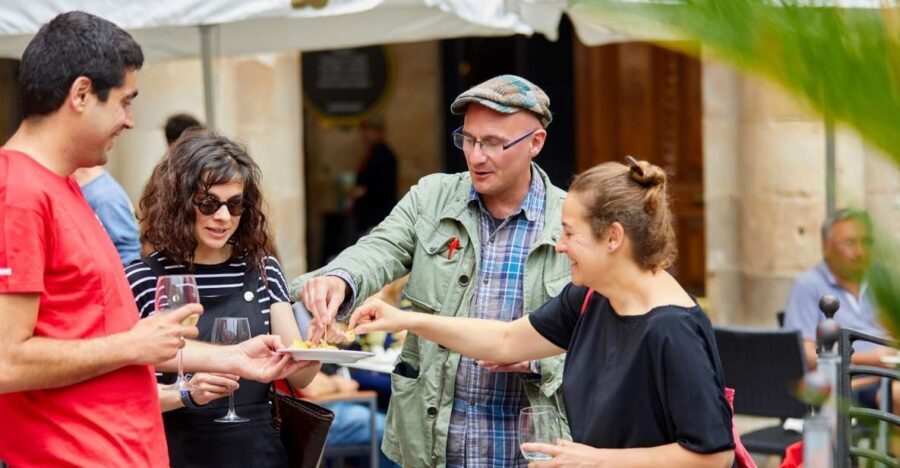 Bilbao: Pintxos and Wine Tasting Tour with Local Guide - The Vibrant Ribera Market