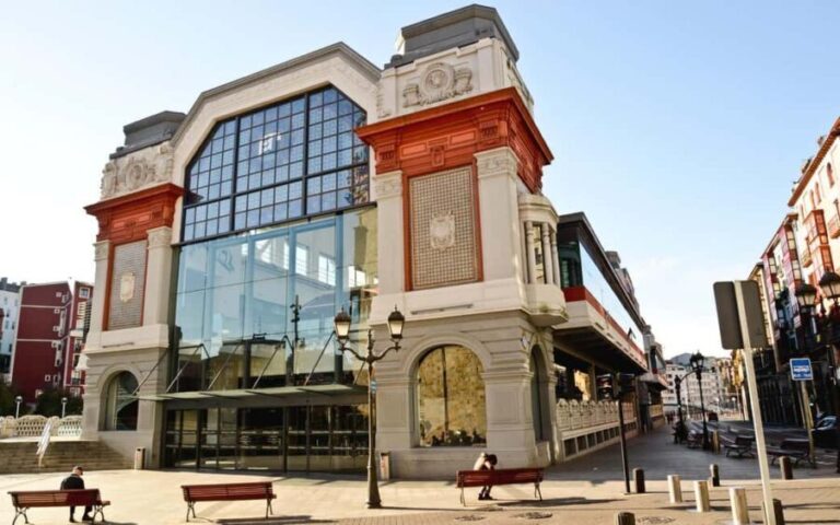 Bilbao: Private Walking Historic & Cultural Tour - Why This Tour Is a Great Choice