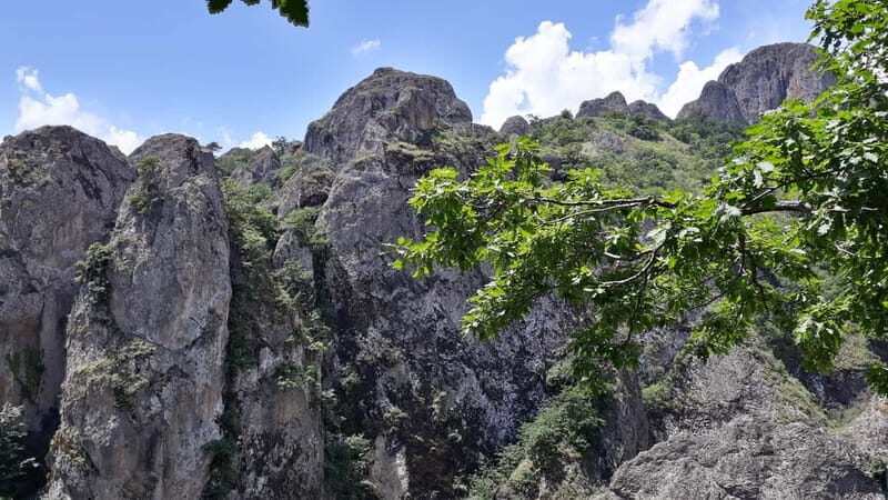 Birtvisi Canyon: One Day Hiking Tour - Who Should Consider This Tour?