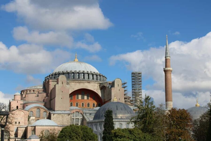 Blue Mosque, Hagia Sophia Tour with Lunch & Museum Tickets - The Practical Side: What You Need to Know