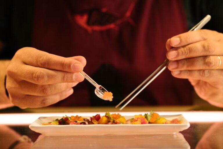 Bluefin Tuna tasting in the most Prestigious Market of Spain - Is This Experience Worth It?