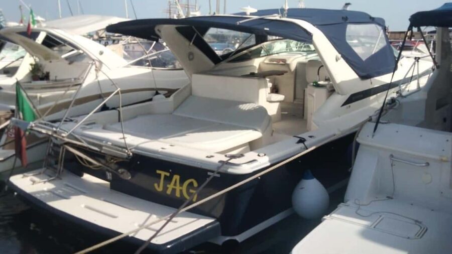 Boat: Boat tour with appetizer and drinks included - The Meeting Point and Logistics