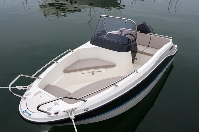 Boat rental without license - B450 'Theia' (4p) - Can Pastilla - The Itinerary and What to Expect