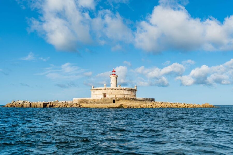 Boat tour: charming Cascais Coast to Lisbon lighthouse - Why This Tour Offers Good Value for Money