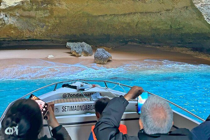 Boat Trip Through the 15 Caves of Benagil - What It’s Like on the Boat