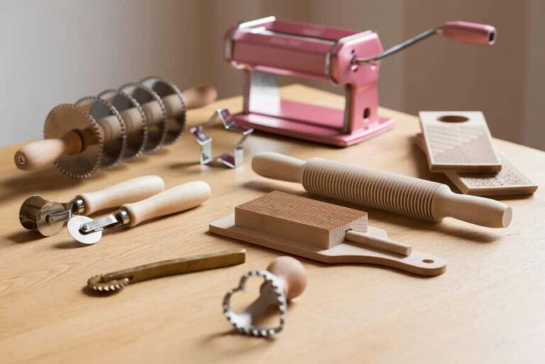 Bologna: Creative Pasta Making Class with Natural Colors - Possible Drawbacks or Considerations