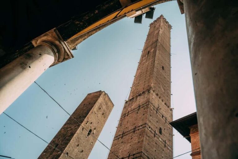 Bologna Walking tour with Tower Sky View and Archiginnasio - Breaking Down the Itinerary