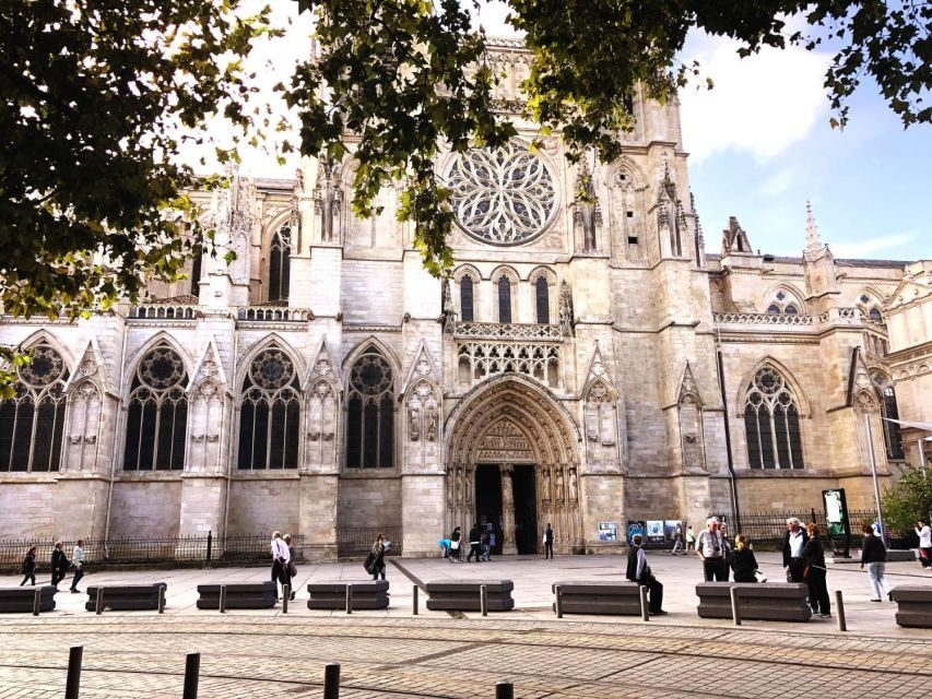 Bordeaux: Capture the most Photogenic Spots with a Local - The Photogenic Spots: More Than Just Pretty Pictures