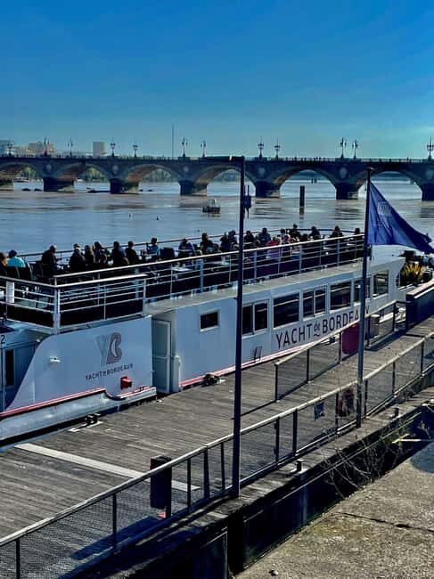 Bordeaux: Garonne River Yacht Cruise with Brunch - What to Consider