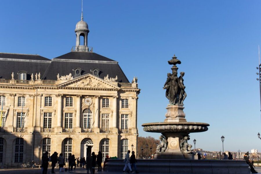 Bordeaux Historic and Gourmet Food Walking Tour - Authenticity and Genuine Experiences