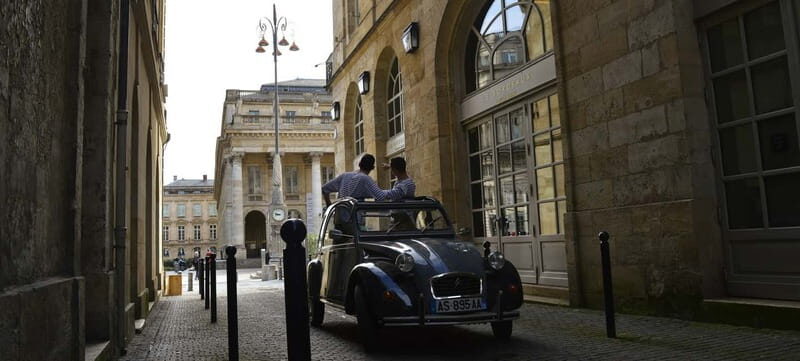 Bordeaux: Private Tour in a Citroën 2CV - Who Is This Tour Best For?