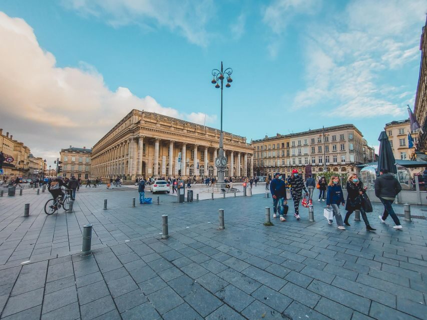 Bordeaux: Tour with Private Guide - What You Can Expect on This Tour