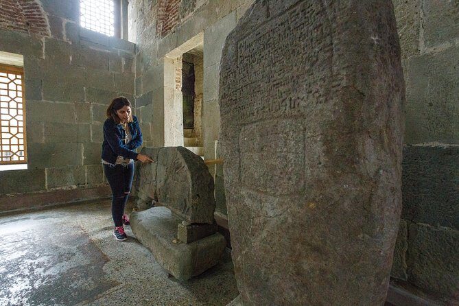 BORJOMI, RABATI & VARDZIA - Group Tour from Kutaisi - Transportation and Group Dynamics