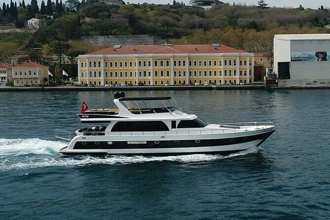 Bosphorus cruise with private boat - Analyzing the value for your money