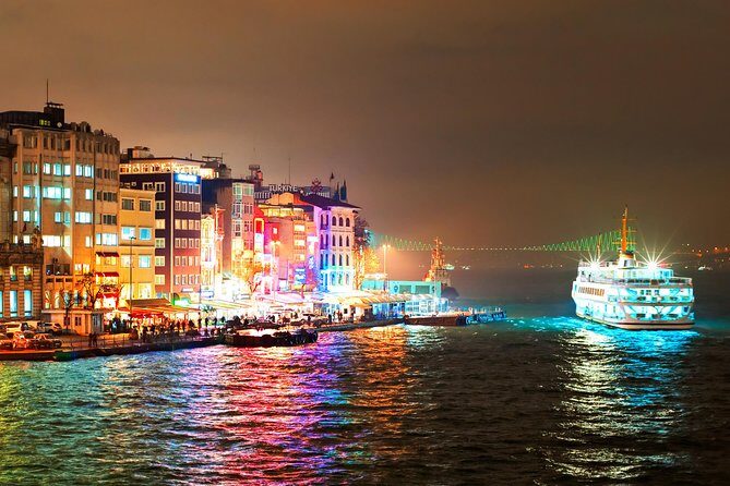 Bosphorus Dinner Cruise with Live Performance - The Experience from Start to Finish