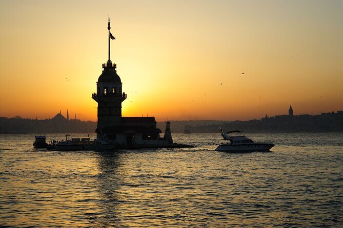 Bosphorus Private Sunset Cruise on a Yacht with Wine - The Experience for Different Travelers
