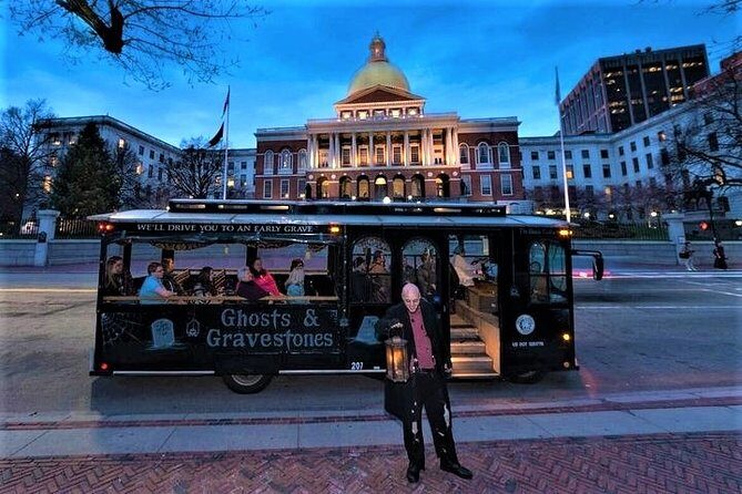 Boston Ghosts and Gravestones Trolley Tour - Who Is This Tour Best For?