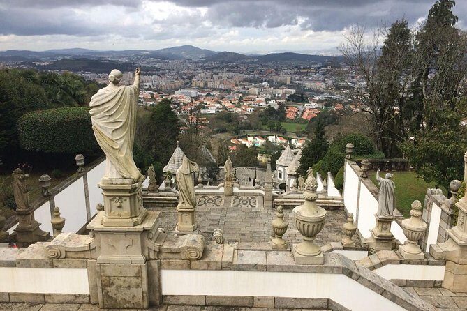 Braga and Guimaraes Small Group Tour with Lunch from Porto - Who Is This Tour Best For?