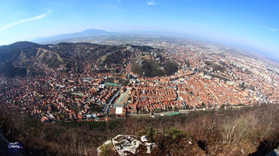 Brasov: Guided City Walking Tour with Wine - What Makes This Tour Special?